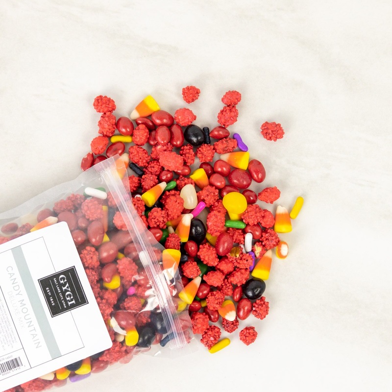 Candy Mountain Deluxe Mix - 2.5 Lb Bag