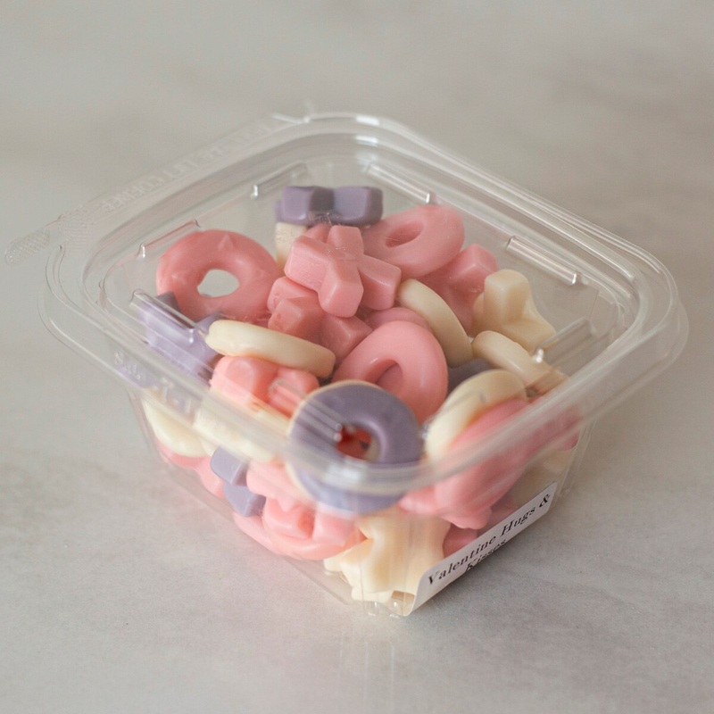 Gummi Hugs & Kisses - 12 Oz Container