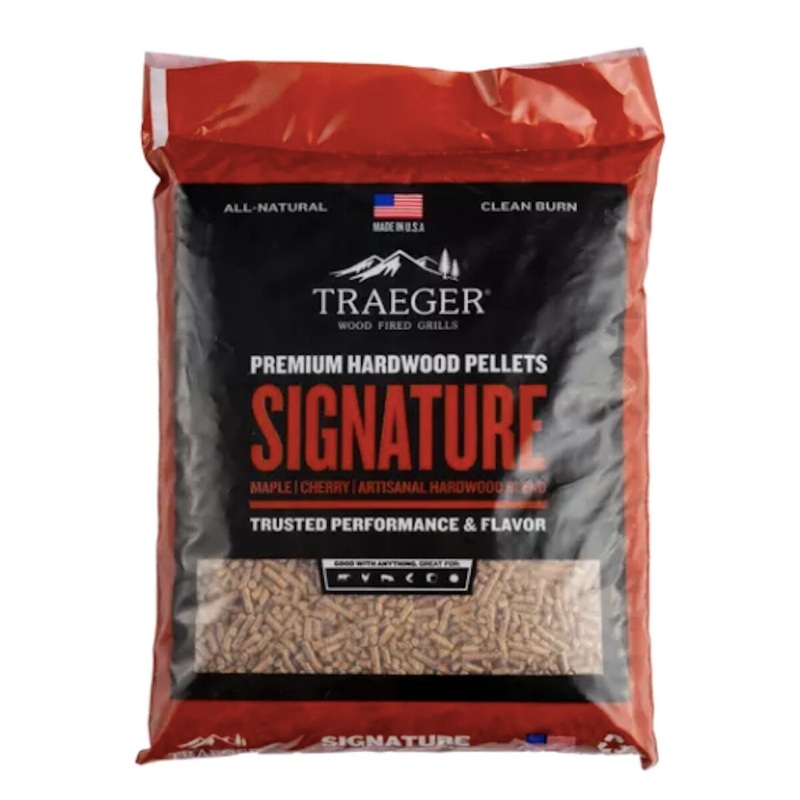 Traeger Signature Blend Wood Pellets - 20 Lb