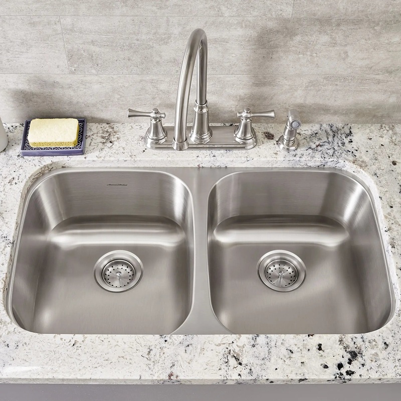 Portsmouth 2-Handle High-Arc Kitchen Faucet with Side Spray
