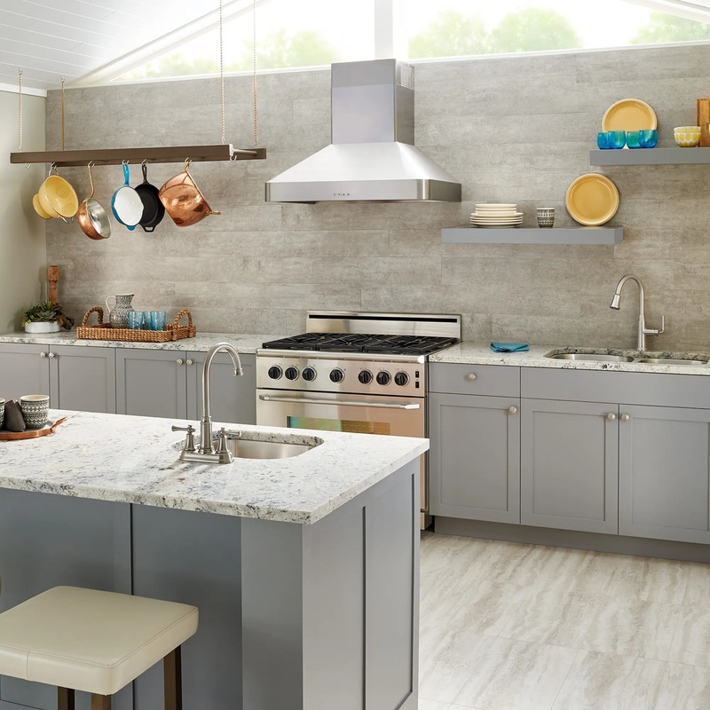 Portsmouth Single Lever Pull-Down Kitchen Faucet 1.5 gpm/5.7 Lpm