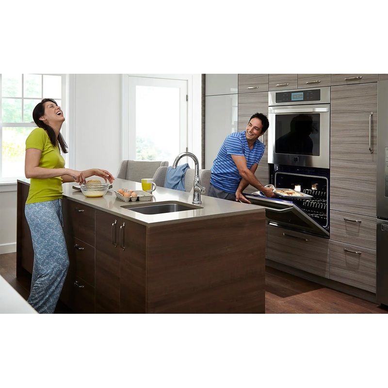Portsmouth Single-Handle Pull-Down Bar Faucet 2.2 gpm/8.3 L/min
