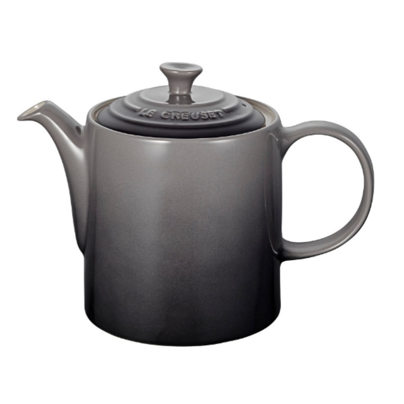 Le Creuset Grand Teapot - Oyster