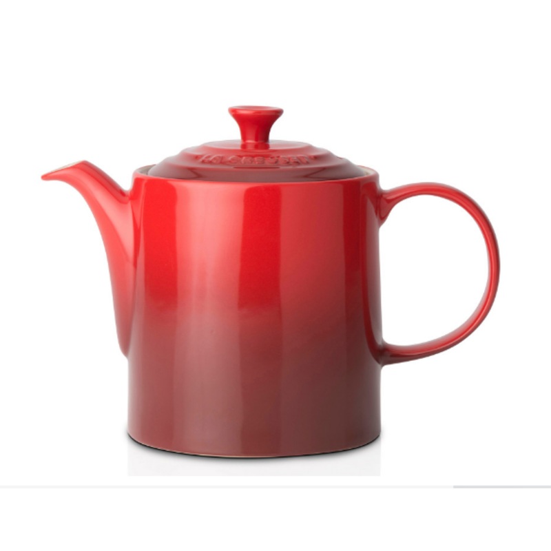 Le Creuset Grand Teapot - Cerise