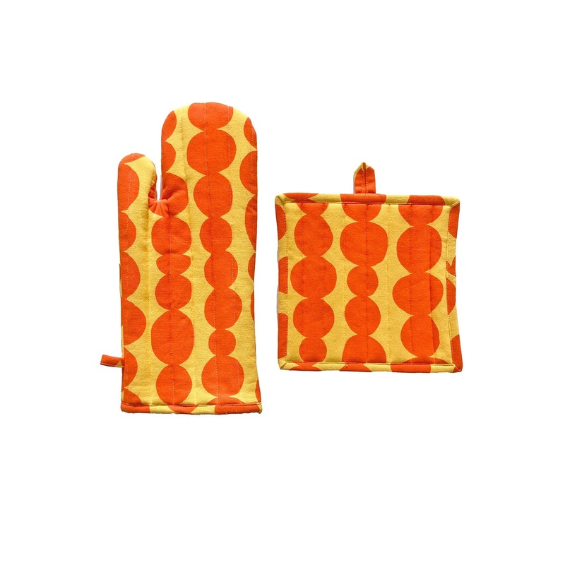 See Design Oven Mit/Potholder Set - Small Totem Orange/Yellow
