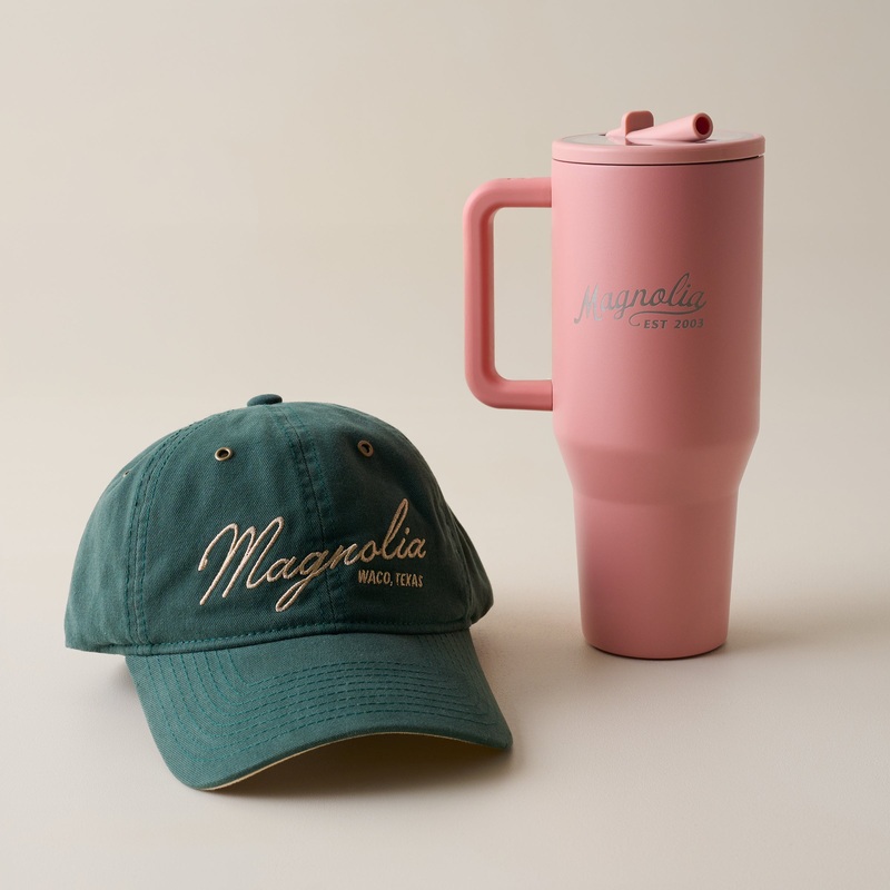 Magnolia Hunter Green Hat and Sunset 32oz Traveler Bundle