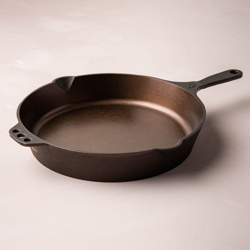Smithey Cast Iron Skillet (No. 12)