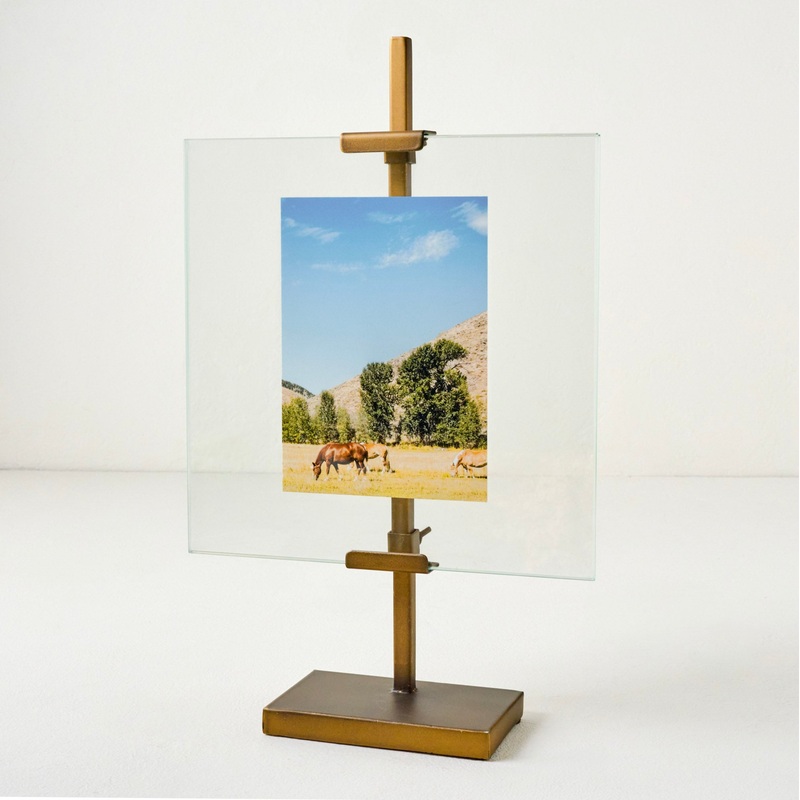 Shaina Adjustable Display Frame/Easel